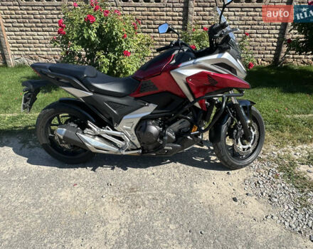 Хонда NC 750X, об'ємом двигуна 0.75 л та пробігом 1 тис. км за 10500 $, фото 13 на Automoto.ua