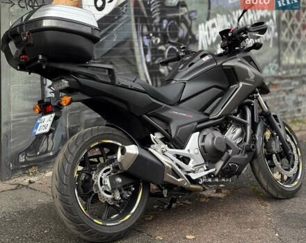 Хонда NC 750X, объемом двигателя 0 л и пробегом 14 тыс. км за 9500 $, фото 2 на Automoto.ua