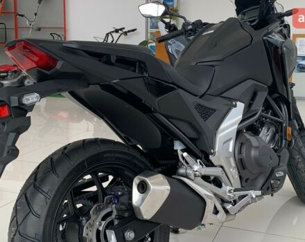 купити нове авто Хонда NC 750X 2025 року від офіційного дилера «Форсаж авто» Хонда фото