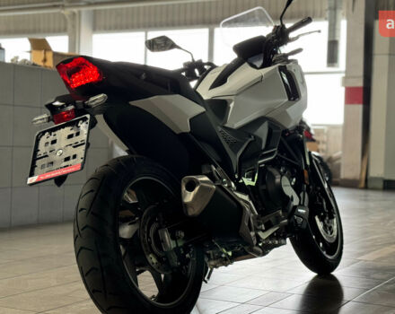 Хонда NC 750X, объемом двигателя 0 л и пробегом 0 тыс. км за 10924 $, фото 5 на Automoto.ua