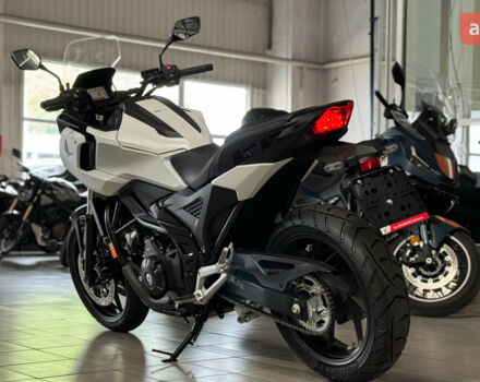 Хонда NC 750X, объемом двигателя 0 л и пробегом 0 тыс. км за 10924 $, фото 4 на Automoto.ua