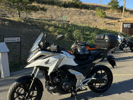 Хонда NC 750X 2023 в Одессе на Automoto.ua Хонда NC 750X, объемом двигателя 0 л и пробегом 6 тыс. км за 8900 $, фото 1 на Automoto.ua