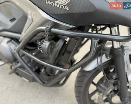 Сірий Хонда NC 750X, об'ємом двигуна 0.75 л та пробігом 62 тис. км за 6950 $, фото 7 на Automoto.ua