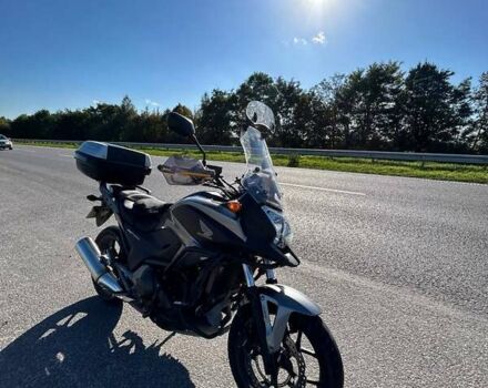 Сірий Хонда NC 750X, об'ємом двигуна 0.75 л та пробігом 39 тис. км за 8200 $, фото 4 на Automoto.ua