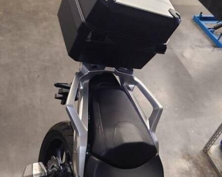 Серый Хонда NC 750X, объемом двигателя 0.75 л и пробегом 10 тыс. км за 11000 $, фото 2 на Automoto.ua