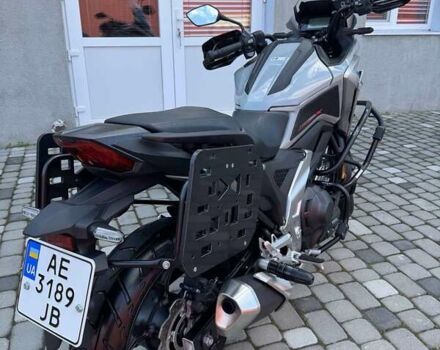 Серый Хонда NC 750X, объемом двигателя 0.74 л и пробегом 6 тыс. км за 11200 $, фото 5 на Automoto.ua