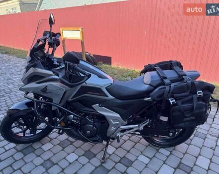 Серый Хонда NC 750X, объемом двигателя 0.74 л и пробегом 6 тыс. км за 11200 $, фото 11 на Automoto.ua