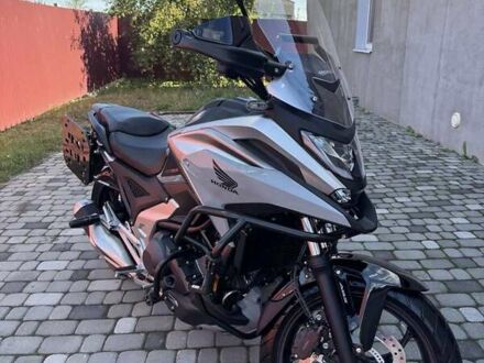 Сірий Хонда NC 750X, об'ємом двигуна 0.74 л та пробігом 6 тис. км за 11200 $, фото 1 на Automoto.ua