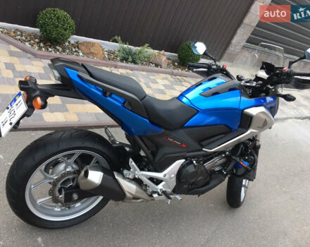 Синій Хонда NC 750X, об'ємом двигуна 0.75 л та пробігом 19 тис. км за 7050 $, фото 38 на Automoto.ua