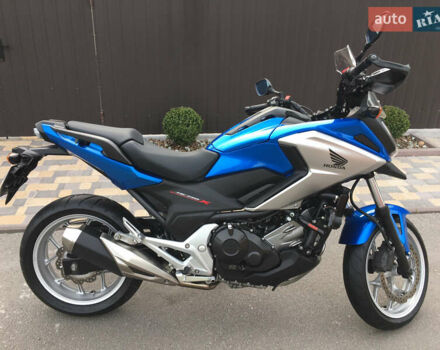 Синій Хонда NC 750X, об'ємом двигуна 0.75 л та пробігом 19 тис. км за 7050 $, фото 35 на Automoto.ua
