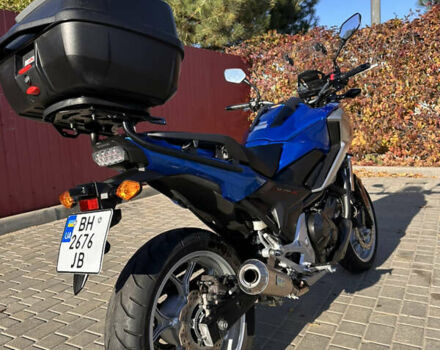 Синий Хонда NC 750X, объемом двигателя 0.75 л и пробегом 27 тыс. км за 6600 $, фото 5 на Automoto.ua
