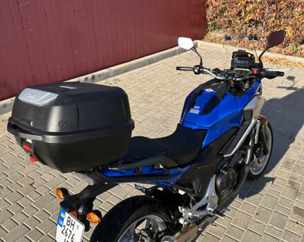 Синий Хонда NC 750X, объемом двигателя 0.75 л и пробегом 27 тыс. км за 6600 $, фото 4 на Automoto.ua