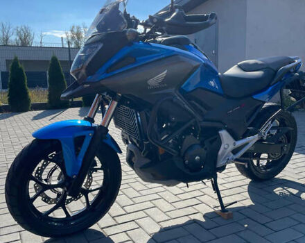 Синий Хонда NC 750X, объемом двигателя 0.75 л и пробегом 8 тыс. км за 9500 $, фото 5 на Automoto.ua
