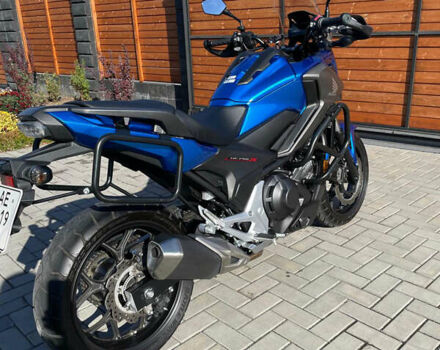 Синий Хонда NC 750X, объемом двигателя 0.75 л и пробегом 8 тыс. км за 9500 $, фото 2 на Automoto.ua