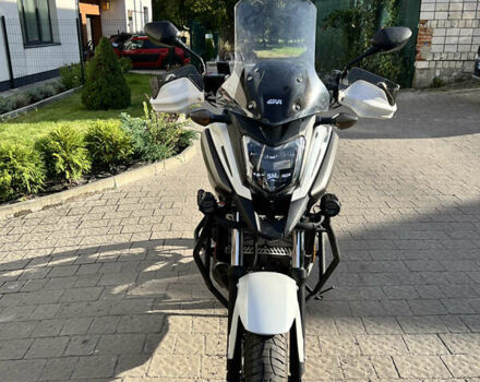 Белый Хонда NC 750XA, объемом двигателя 0.75 л и пробегом 49 тыс. км за 8490 $, фото 3 на Automoto.ua