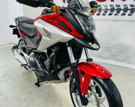 Червоний Хонда NC 750XA, об'ємом двигуна 0.75 л та пробігом 26 тис. км за 8000 $, фото 6 на Automoto.ua