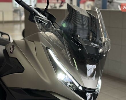 Хонда NT 1100, объемом двигателя 1.08 л и пробегом 0 тыс. км за 16829 $, фото 14 на Automoto.ua