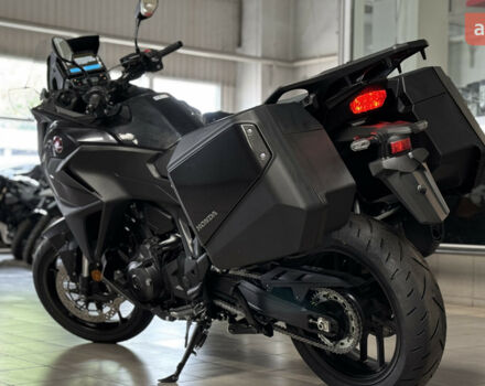 Хонда NT 1100, об'ємом двигуна 1.08 л та пробігом 0 тис. км за 17774 $, фото 7 на Automoto.ua