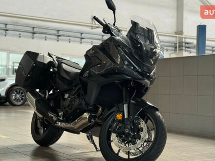 Хонда NT 1100, объемом двигателя 1.08 л и пробегом 0 тыс. км за 16829 $, фото 1 на Automoto.ua