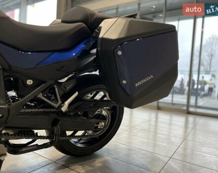 Синій Хонда NT 1100, об'ємом двигуна 1.08 л та пробігом 3 тис. км за 735000 $, фото 10 на Automoto.ua