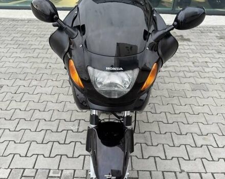 Фиолетовый Хонда NT 650V Deauville, объемом двигателя 0.65 л и пробегом 38 тыс. км за 3499 $, фото 1 на Automoto.ua