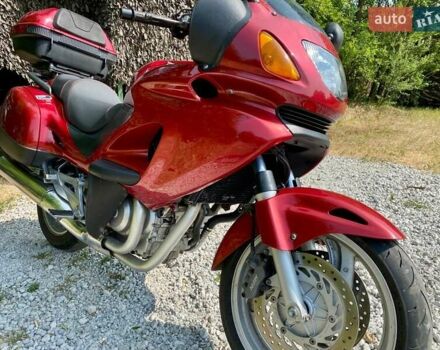 Красный Хонда NT 650V Deauville, объемом двигателя 0.65 л и пробегом 50 тыс. км за 3800 $, фото 2 на Automoto.ua