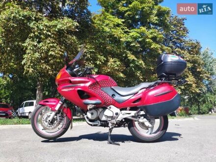 Красный Хонда NT 650V Deauville, об'ємом двигуна 0.6 л та пробігом 72 тис. км за 4000 $, фото 1 на Automoto.ua