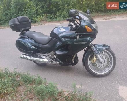 Хонда NT 650V Deauville, объемом двигателя 0 л и пробегом 61 тыс. км за 3350 $, фото 7 на Automoto.ua