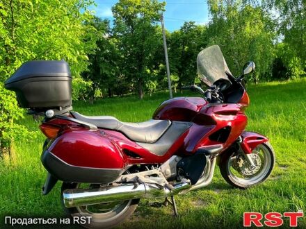 Хонда NT 650V Deauville, об'ємом двигуна 0.7 л та пробігом 96 тис. км за 3900 $, фото 1 на Automoto.ua