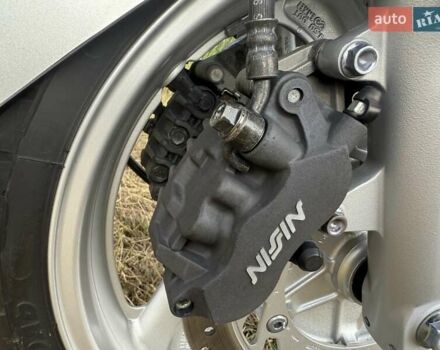 Сірий Хонда NT 650V Deauville, об'ємом двигуна 0.65 л та пробігом 18 тис. км за 5500 $, фото 13 на Automoto.ua