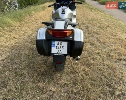 Сірий Хонда NT 650V Deauville, об'ємом двигуна 0.65 л та пробігом 18 тис. км за 5500 $, фото 40 на Automoto.ua