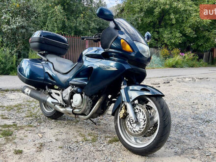 Хонда NT 650V Deauville 2001 в Киеве на Automoto.ua Синий Хонда NT 650V Deauville, объемом двигателя 0.65 л и пробегом 63 тыс. км за 2500 $, фото 1 на Automoto.ua