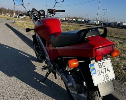 Красный Хонда NTV 650 (Revere), объемом двигателя 0.65 л и пробегом 32 тыс. км за 3000 $, фото 4 на Automoto.ua