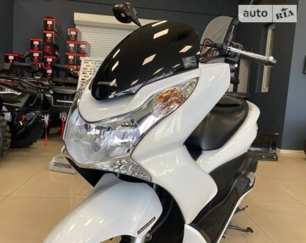 Белый Хонда PCX 150, объемом двигателя 0 л и пробегом 24 тыс. км за 2400 $, фото 14 на Automoto.ua