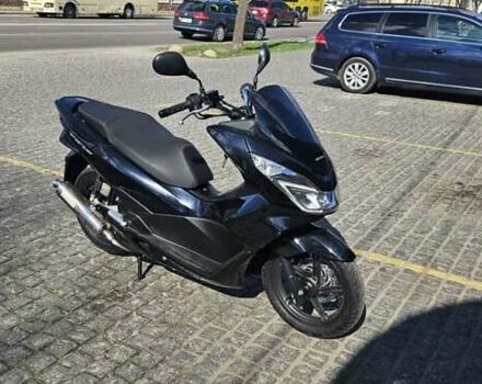 Чорний Хонда PCX 150, об'ємом двигуна 0 л та пробігом 28 тис. км за 2000 $, фото 3 на Automoto.ua