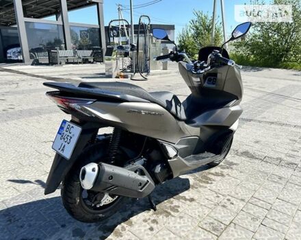 Коричневий Хонда PCX 150, об'ємом двигуна 0 л та пробігом 600 тис. км за 4150 $, фото 4 на Automoto.ua