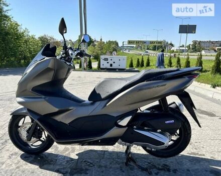 Коричневий Хонда PCX 150, об'ємом двигуна 0 л та пробігом 600 тис. км за 4150 $, фото 1 на Automoto.ua