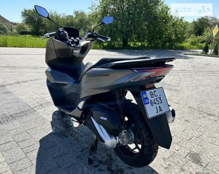 Коричневий Хонда PCX 150, об'ємом двигуна 0 л та пробігом 600 тис. км за 4150 $, фото 2 на Automoto.ua