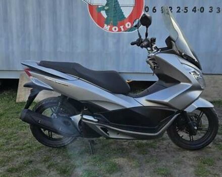 Хонда PCX 150, об'ємом двигуна 0 л та пробігом 25 тис. км за 2350 $, фото 7 на Automoto.ua