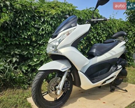 Хонда PCX 150, об'ємом двигуна 0 л та пробігом 19 тис. км за 1999 $, фото 11 на Automoto.ua