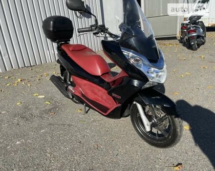 Хонда PCX 150, объемом двигателя 0 л и пробегом 38 тыс. км за 2200 $, фото 3 на Automoto.ua