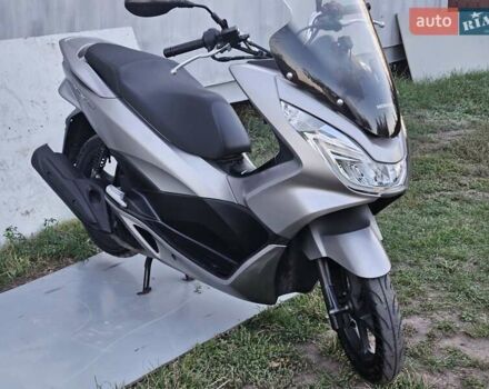 Хонда PCX 150, об'ємом двигуна 0 л та пробігом 25 тис. км за 2399 $, фото 12 на Automoto.ua