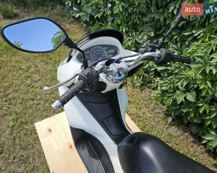 Хонда PCX 150, об'ємом двигуна 0 л та пробігом 19 тис. км за 1999 $, фото 8 на Automoto.ua