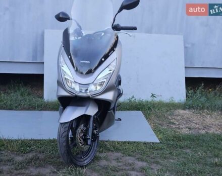 Хонда PCX 150, об'ємом двигуна 0 л та пробігом 25 тис. км за 2399 $, фото 10 на Automoto.ua