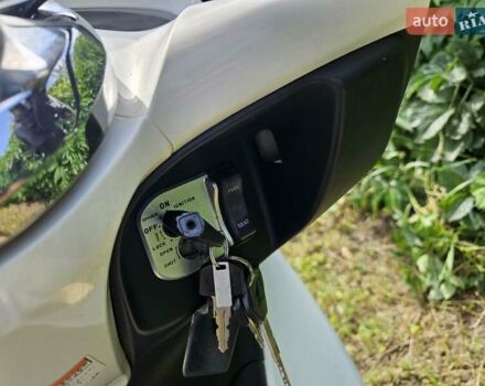 Хонда PCX 150, об'ємом двигуна 0 л та пробігом 19 тис. км за 1999 $, фото 9 на Automoto.ua