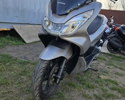 Хонда PCX 150, об'ємом двигуна 0 л та пробігом 25 тис. км за 2350 $, фото 1 на Automoto.ua