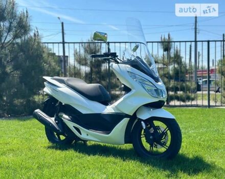 Хонда PCX 150, об'ємом двигуна 0 л та пробігом 34 тис. км за 2600 $, фото 10 на Automoto.ua