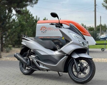 Хонда PCX 150, об'ємом двигуна 0.16 л та пробігом 0 тис. км за 2700 $, фото 3 на Automoto.ua