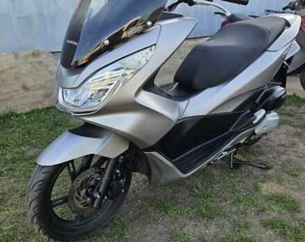 Хонда PCX 150, объемом двигателя 0 л и пробегом 25 тыс. км за 2350 $, фото 1 на Automoto.ua