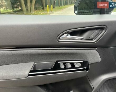 Белый Хонда Prologue, объемом двигателя 0 л и пробегом 22 тыс. км за 29500 $, фото 18 на Automoto.ua